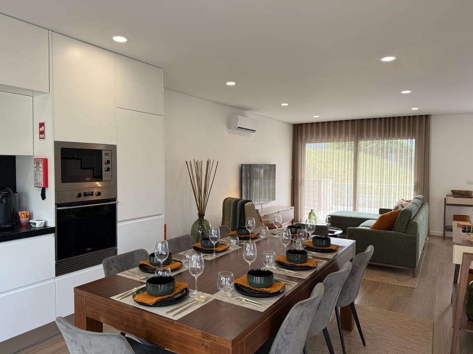 Communal lounge/ TV room, Living room, Dining area, kitchen