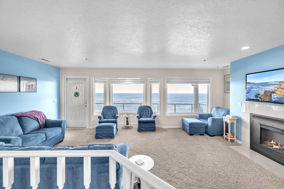 Thunderspray Villa House in Depoe Bay