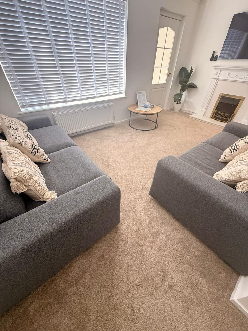 Luxury Home in The Meadows City Centre, Nottingham Apartment in Nottingham