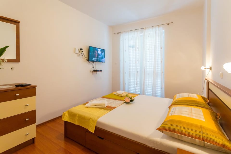 TV and multimedia, Bedroom