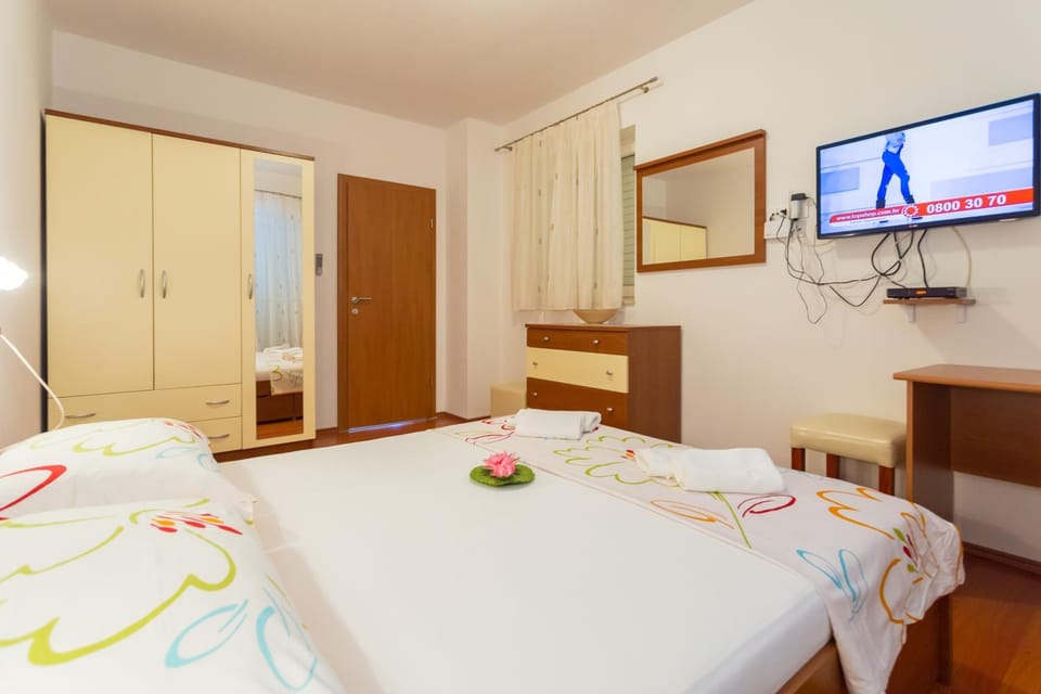 TV and multimedia, Bedroom