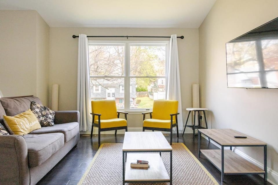 Cutie in Annapolis with Community beach access House in Arnold