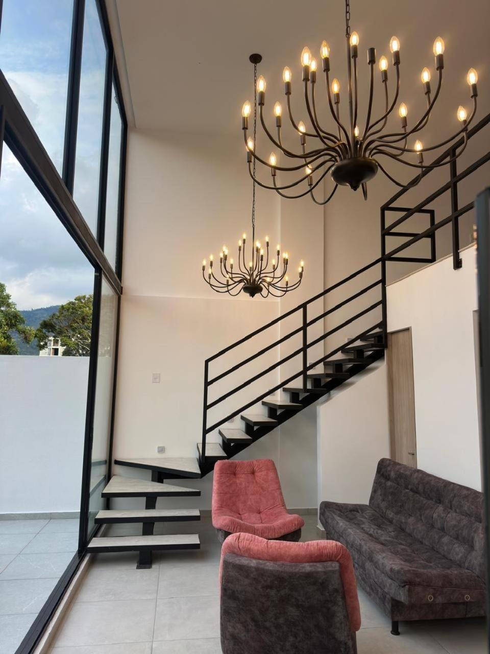 Living room, Seating area