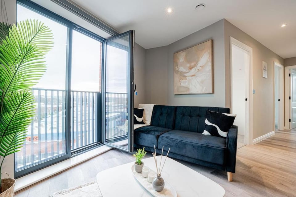 Luxury 3BR Apartment - City Centre - Sleeps 10 Apartment in Leeds