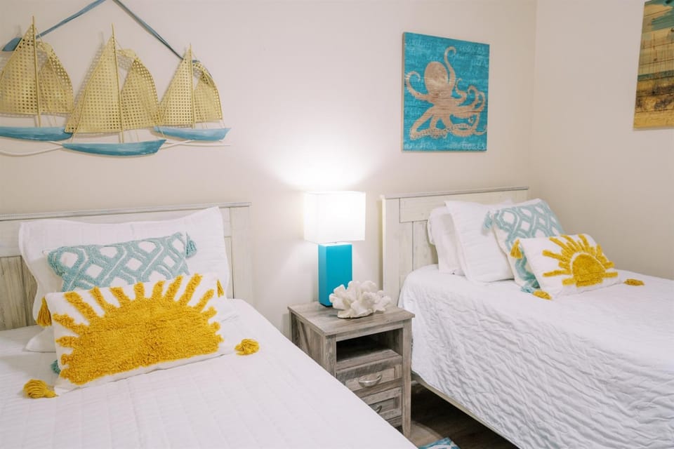 3BR Gulf View Condo, Balcony, Beach Access Apartment in Orange Beach