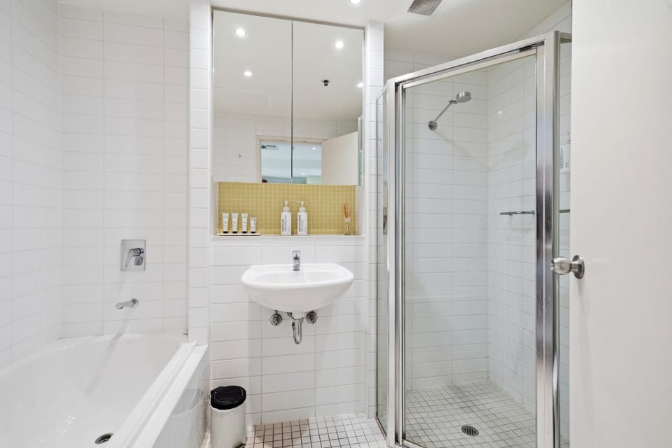 Shower, Bathroom, Bath