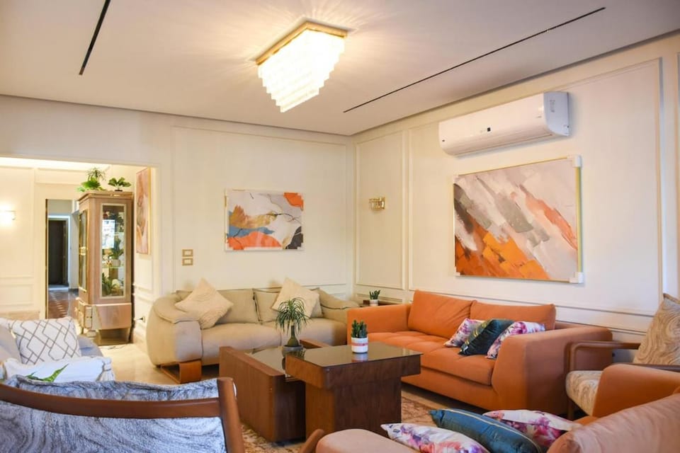 Luxury Nile View Apartment in Agouza Near Zamalek Apartment in Cairo