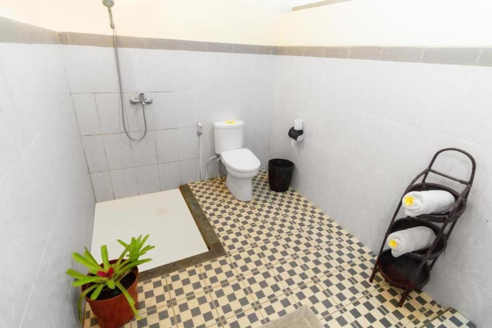 Toilet, Bathroom