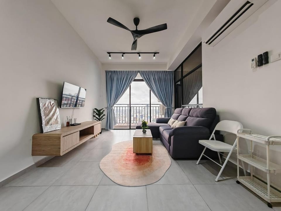 Mykey The Quartz Family Room Netflix Near Jonker Apartment in Malacca