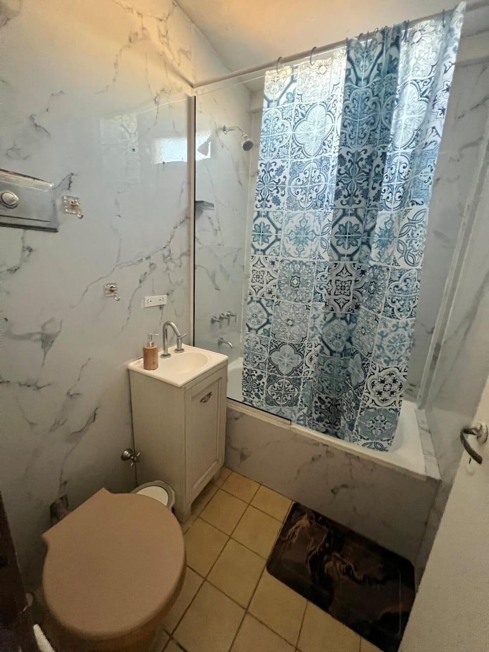 DEP 2 AMBIENTES CERCA AL Congreso Apartment in Buenos Aires
