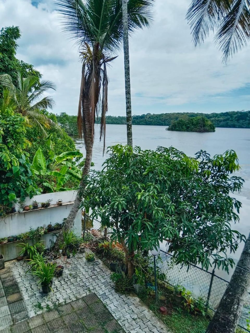 Lagoon Stay Vacation rental in Southern Province