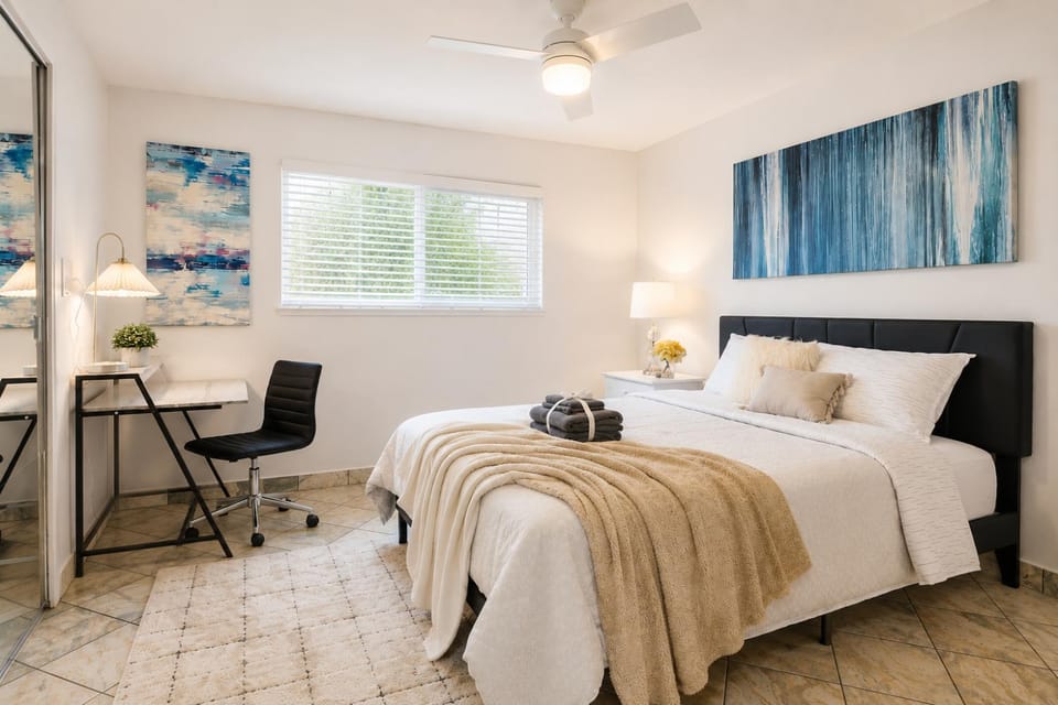 Bed, Photo of the whole room, Business facilities, Bedroom