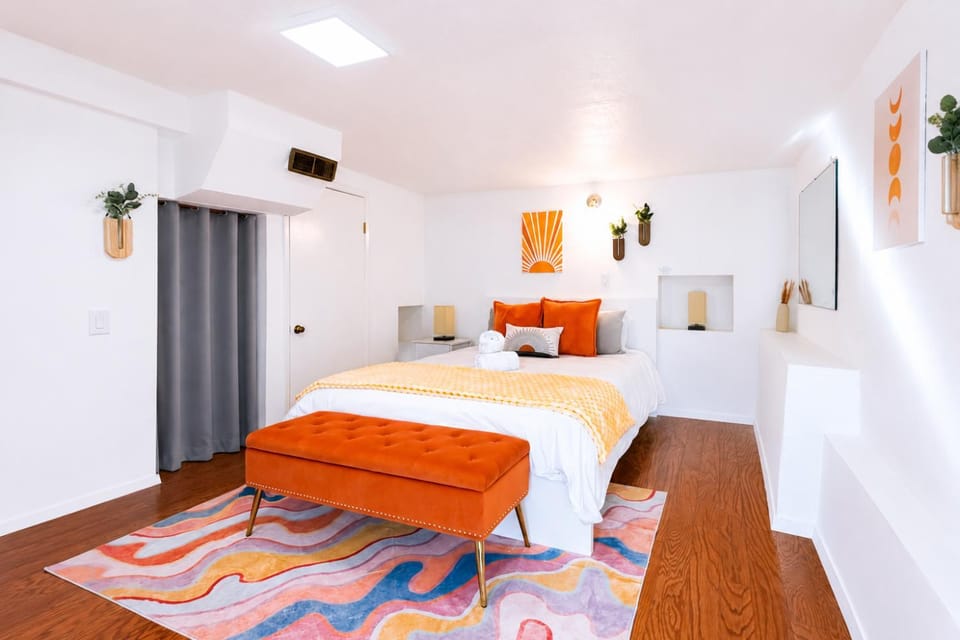 Cozy And Private Berkeley Hills Studio Suite Bed and Breakfast in Berkeley