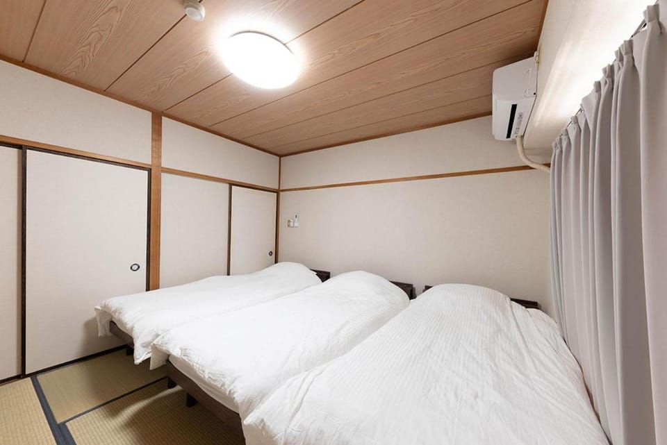 oyadoya gifu201 広さ84平米 名鉄岐阜駅から徒歩12分 1部屋貸切 最大8名可能 子供12歳以下無料 Apartment in Gifu, Japan