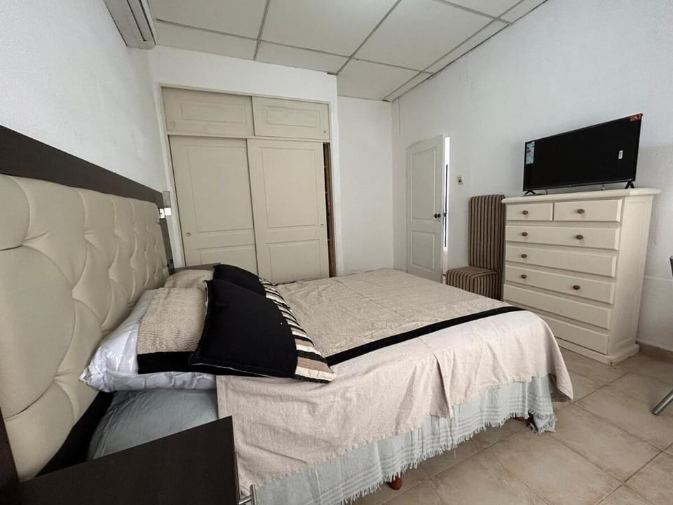Primer piso completo Apartment in Corrientes