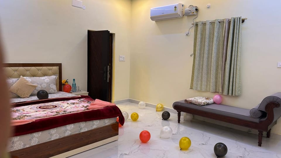 YELAGiRI GRAND PALACE Villa in Tamil Nadu