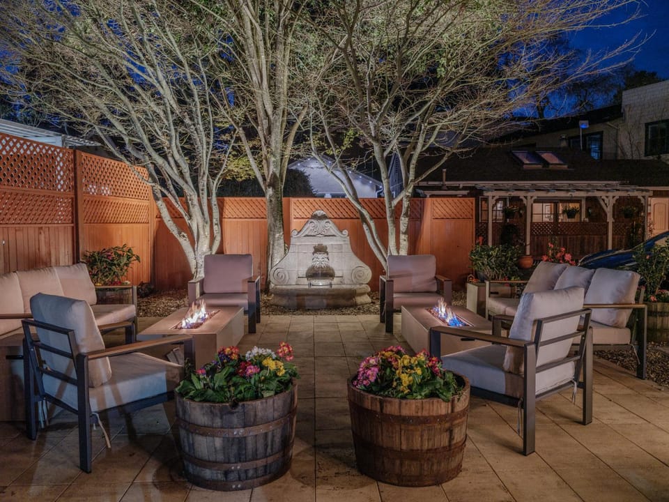Patio, Garden, Seating area