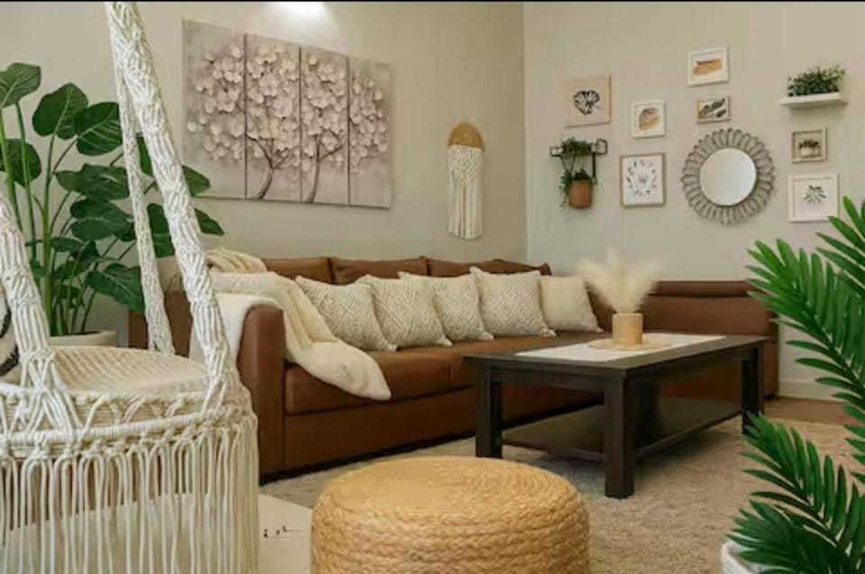 Boho paradise Luxurious 2bhk apartment near thalassa Apartment in Goa, India