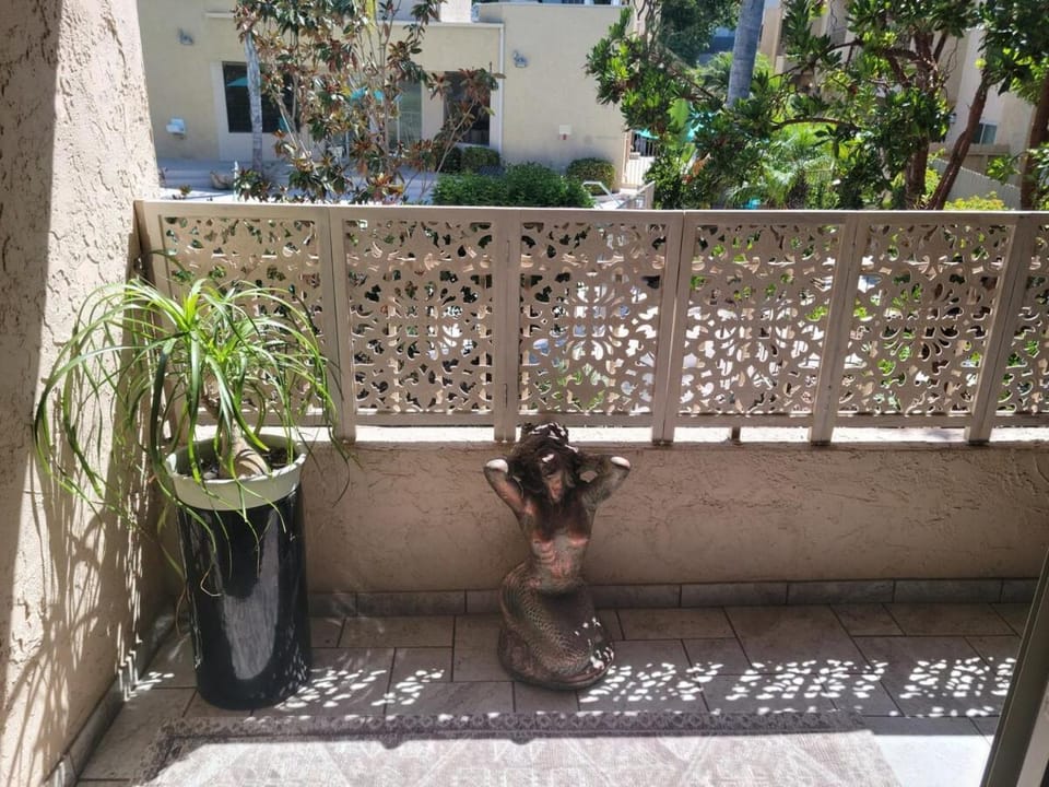 Outstanding condo with great amenities Apartment in La Mesa