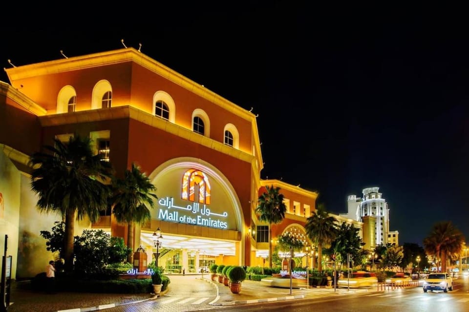 Female Al Barsha Stay near Mall of Emirates Dubai Apartment in Dubai