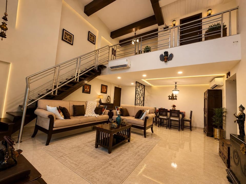 Pet Friendly Spacious 3 BHK Penthouse Apartment in Mumbai