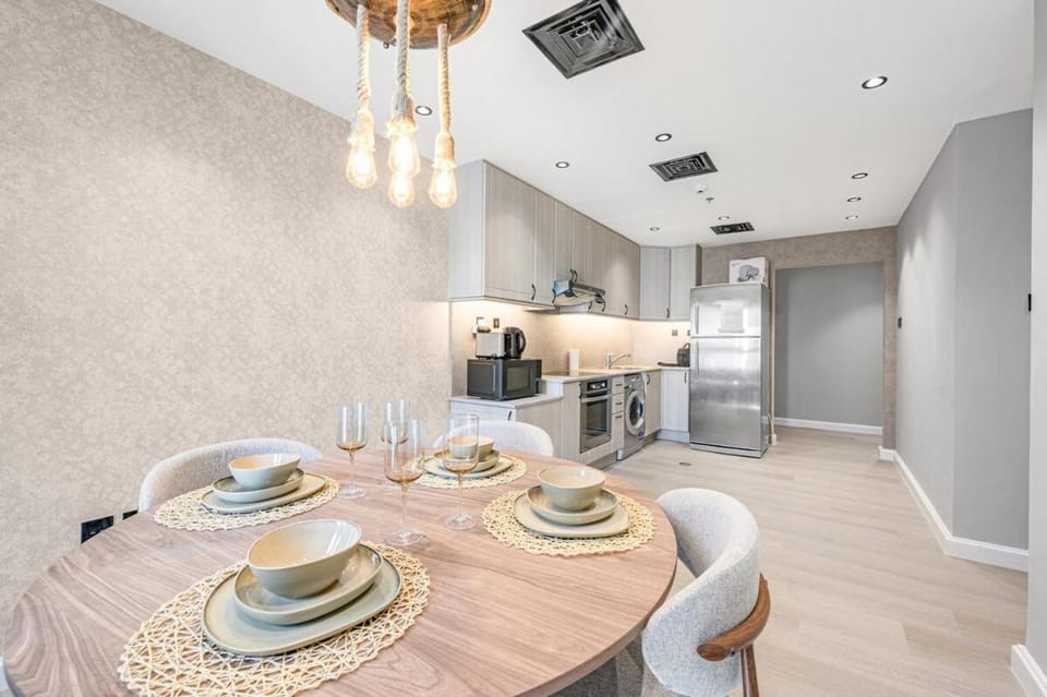 Ample space 2BR Princess towers Marina Apartment in Dubai