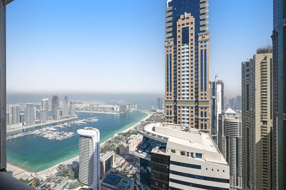 Ample space 2BR Princess towers Marina Apartment in Dubai