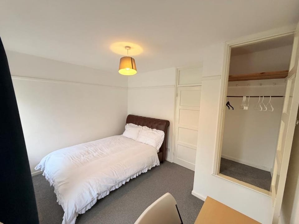 Precious House 2 Vacation rental in Leicester