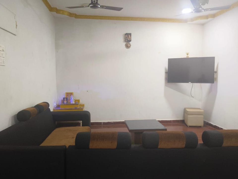 Peaceful Apartment Stay Near Mandrem Beach, North Goa Apartment in Mandrem