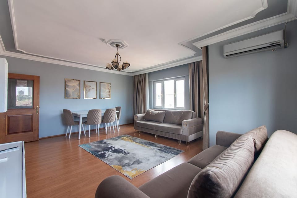 Living room, Dining area, air conditioner
