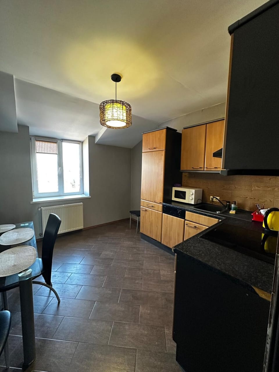 Kitchen or kitchenette, Dining area, dishwasher, oven, pet friendly, stove