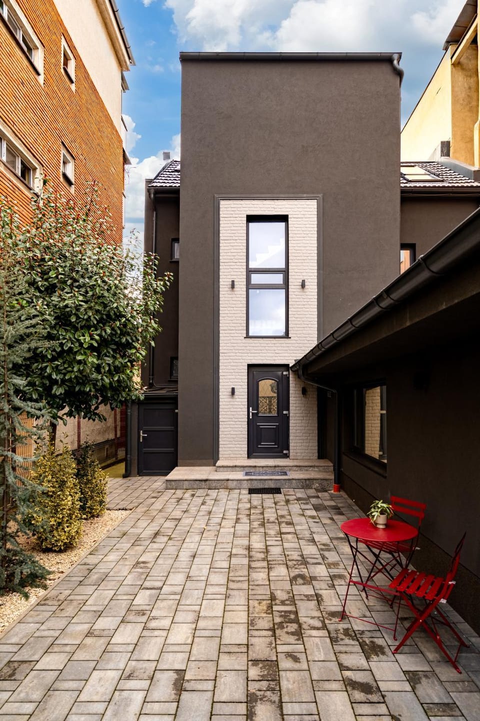 Property building, Patio