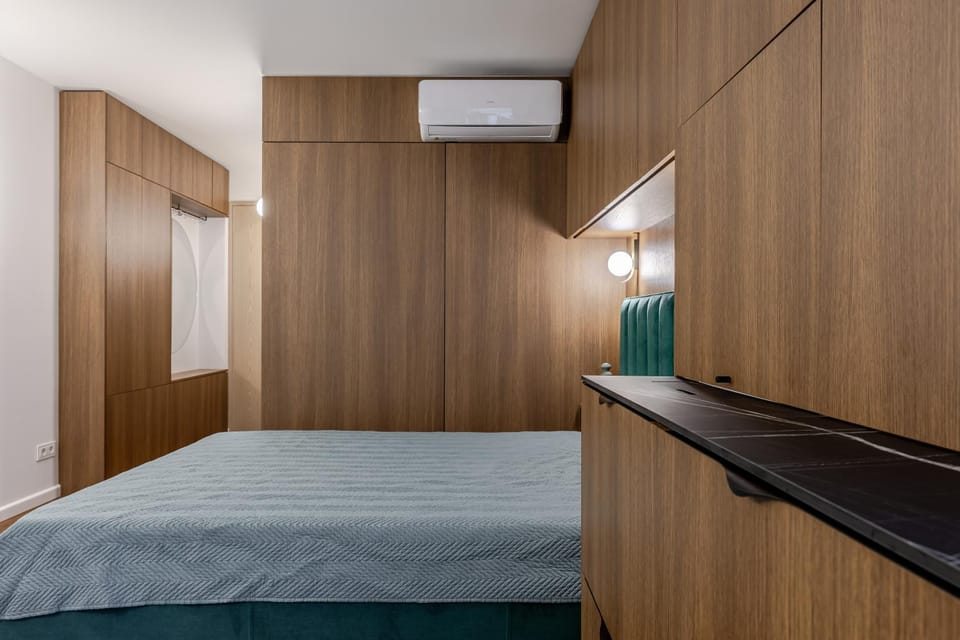 Bed, wardrobe