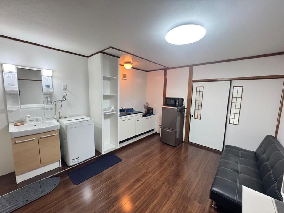 Kitchen or kitchenette, Living room, Seating area
