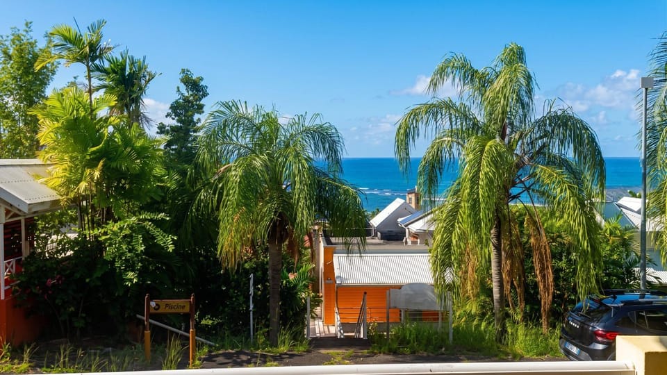 Appartement accueillant près de la plage à Tartane, 80 m² Apartment in La Trinité