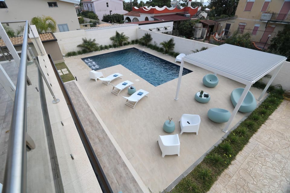 Solarium, Balcony/Terrace, Swimming pool