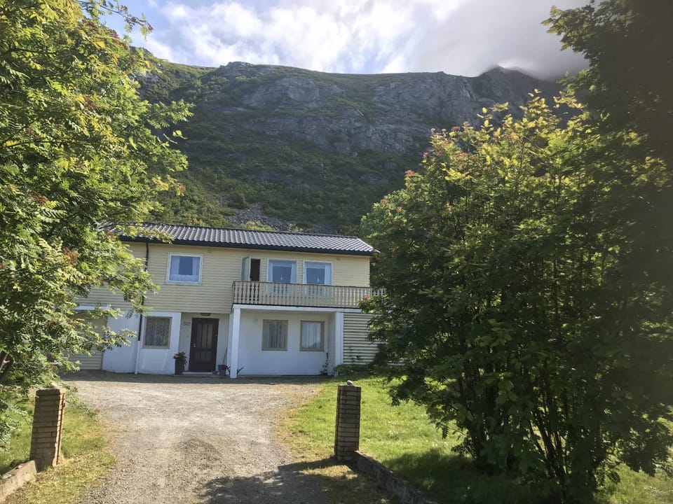 Property building, Natural landscape, Mountain view