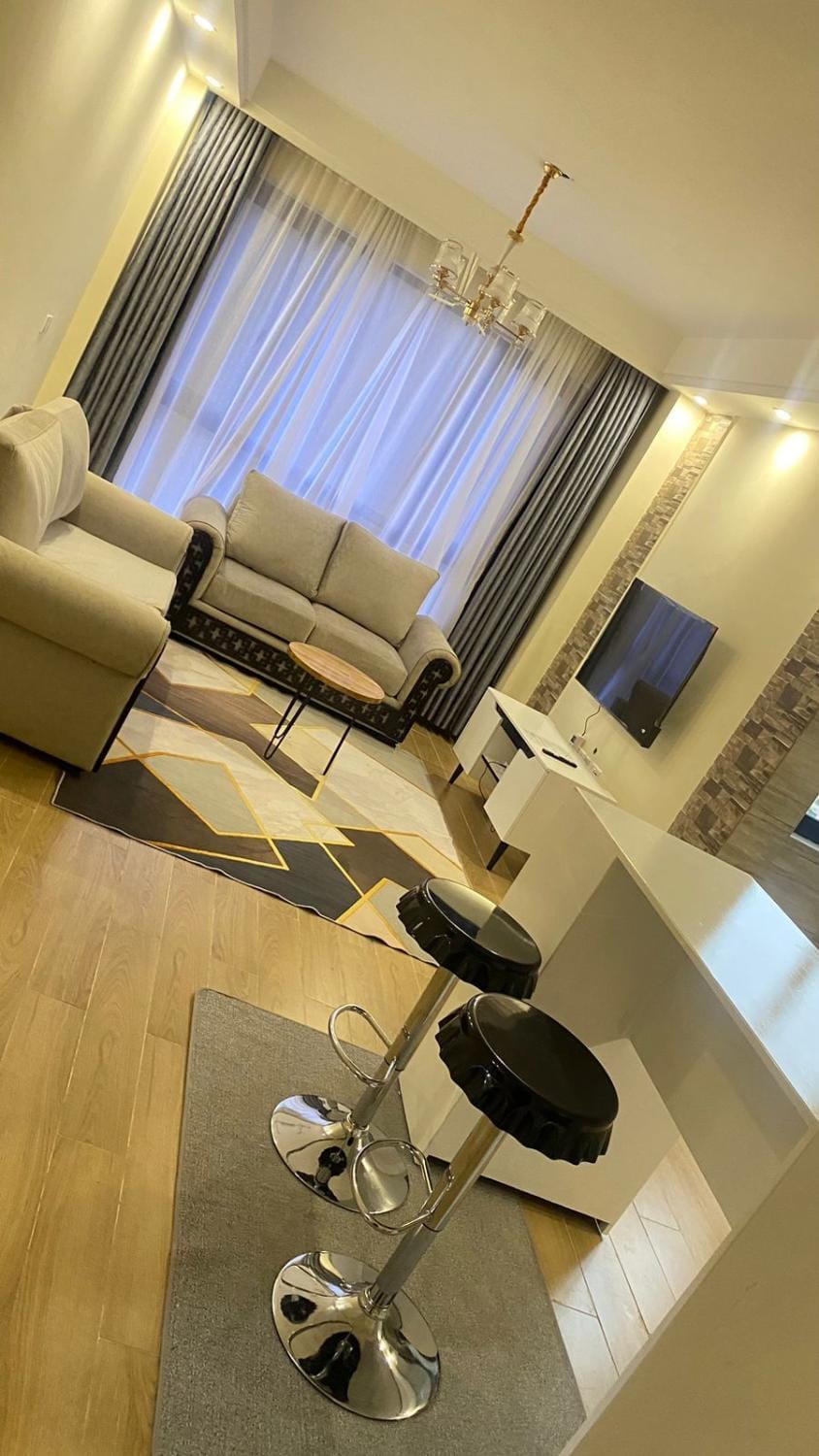 Beautiful one bedroom apartment with heated swimming pool fully equipped gym ample parking space and relaxing rooftop with breathtaking views Apartment in Nairobi