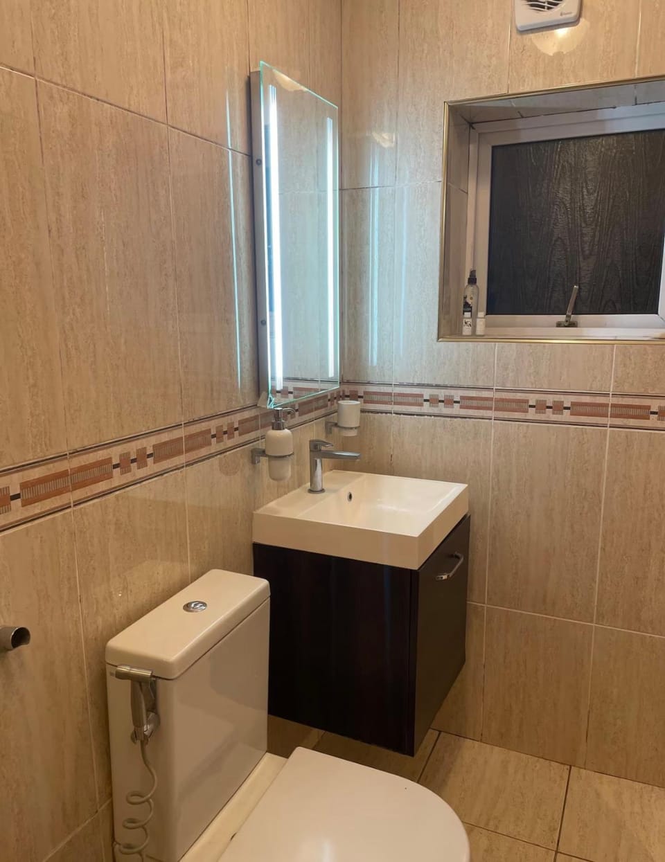 London Studio Apartment Apartment in Enfield