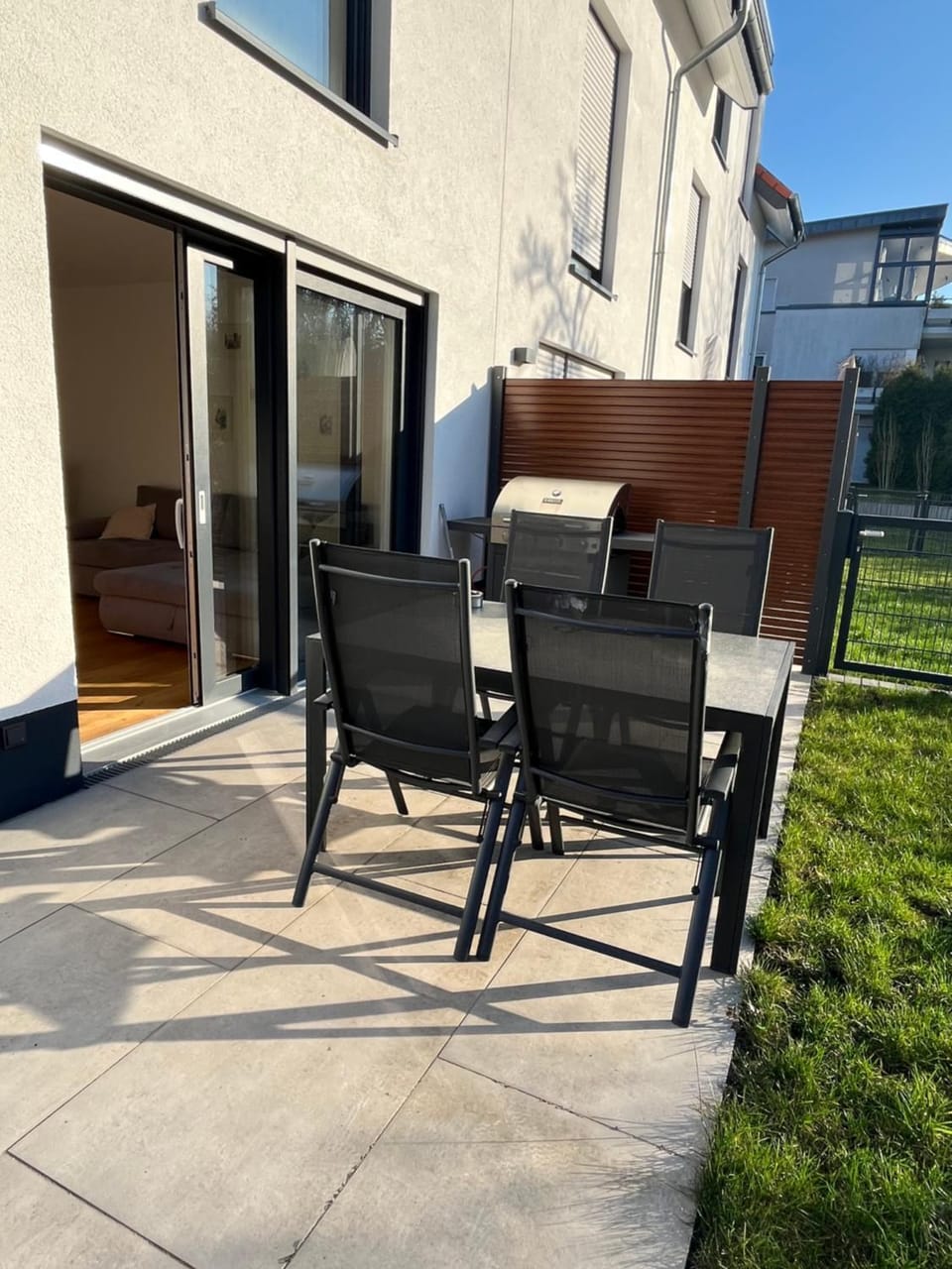 Garden, Balcony/Terrace
