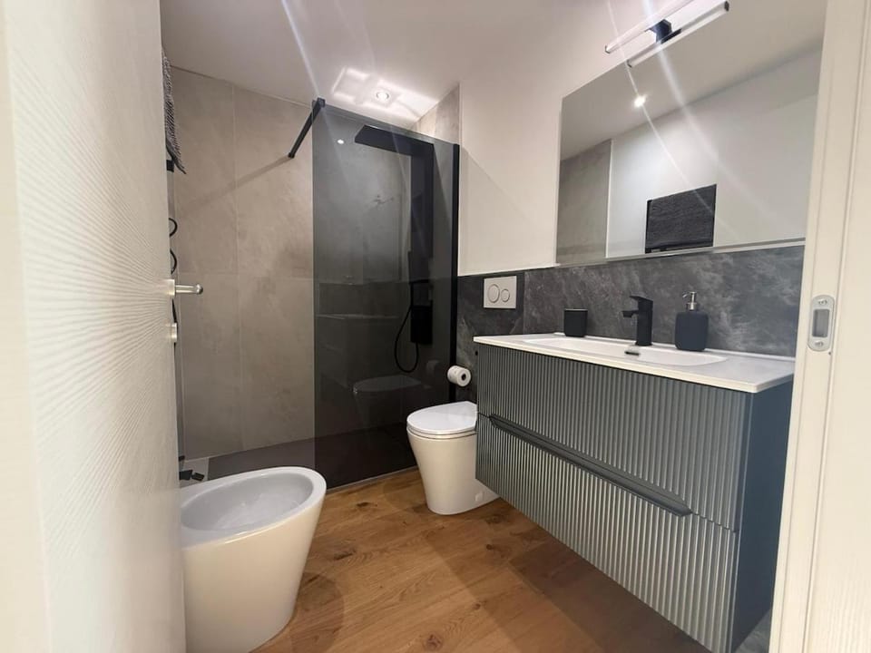 Semplice alloggio comodo a tutti i servizi in zona crocetta Apartment in Turin