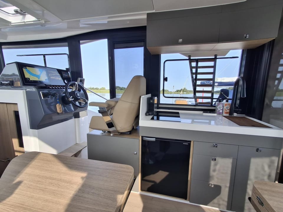 View (from property/room), Kitchen or kitchenette, kitchen