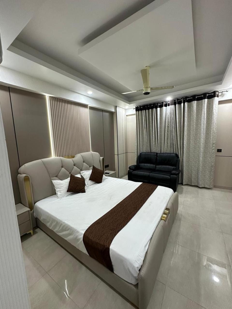 Regal StayThe Perfect Blend of Luxury And Comfort Apartment in Lucknow