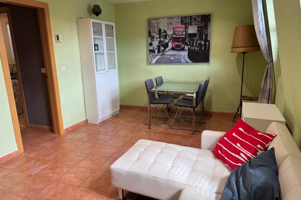 NEW! Apartment for 4 people near the beach in Poblenou Apartment in Barcelona