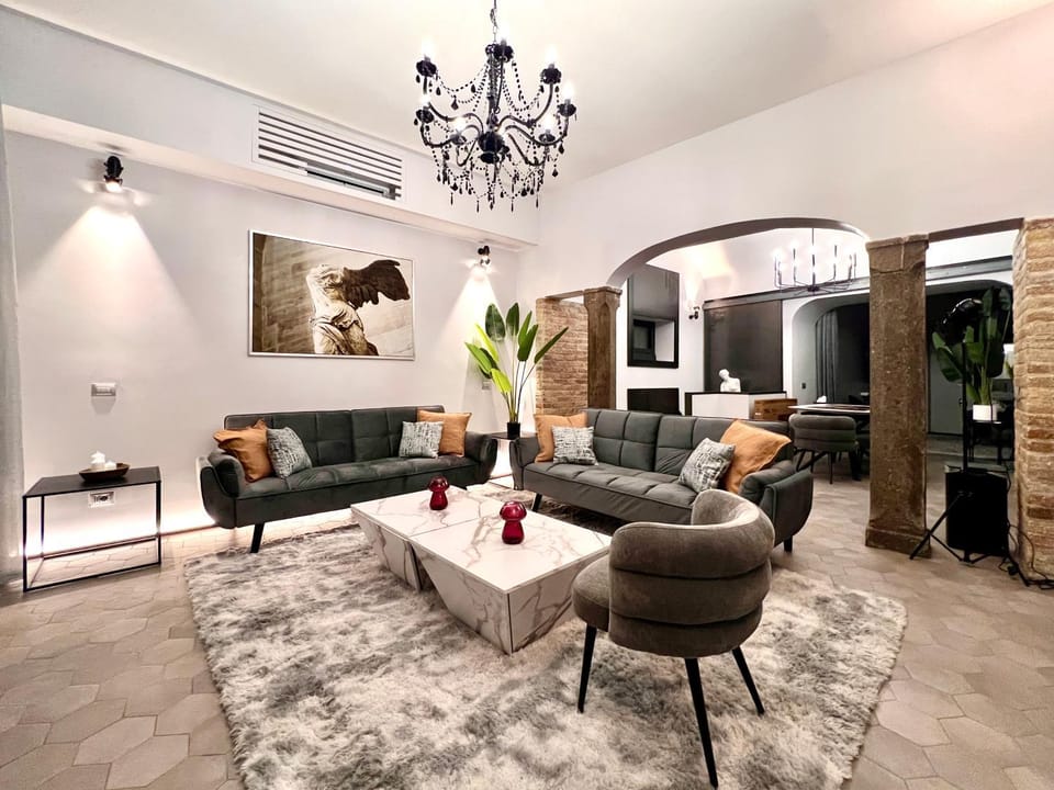 Communal lounge/ TV room, Lounge or bar