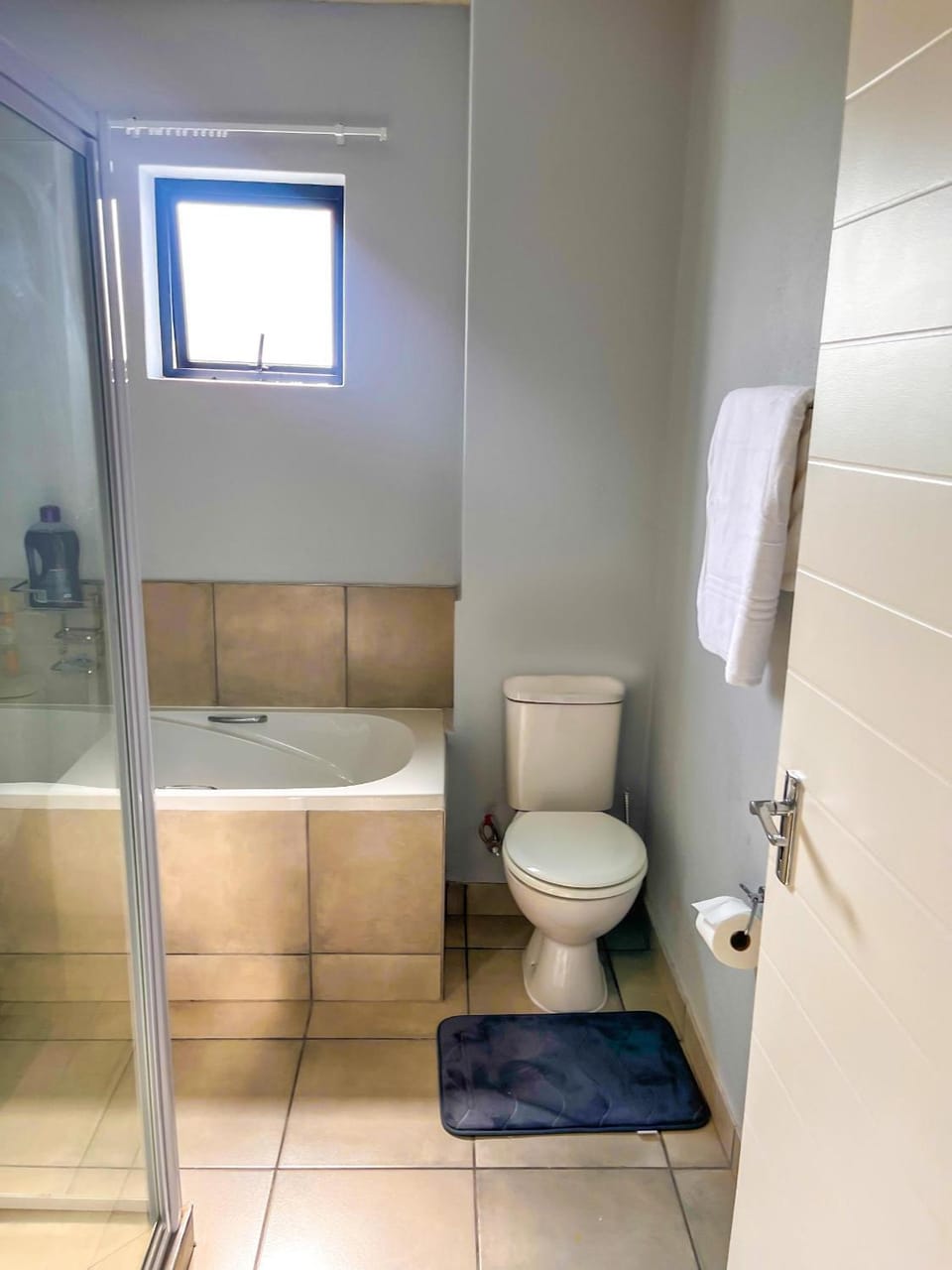 Chillasclub BNB-SAFUBI VIEWS Apartment in South Africa