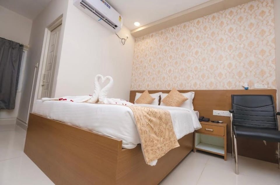 Hotel Rose Wood Hotel in Bhubaneswar