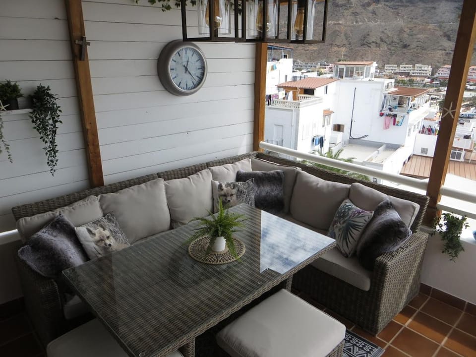 Balcony/Terrace, Living room