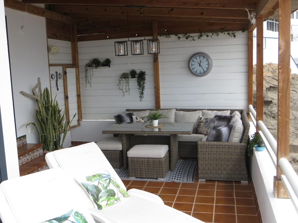 Balcony/Terrace, Living room