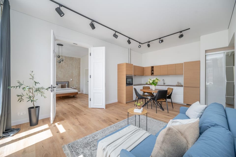 Kitchen or kitchenette, Dining area, kitchen